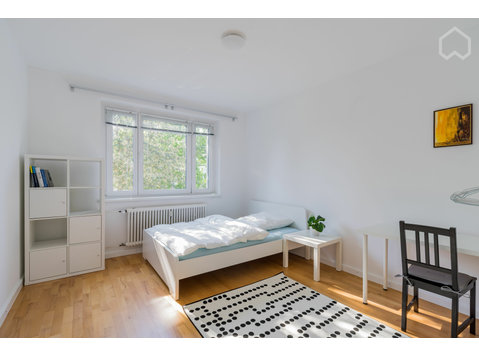 Gemütliches & ruhiges Apartment mitten in Moabit/Mitte - За издавање