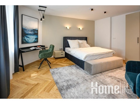 Stunning one-bedroom apartment located in the heart of… - 아파트