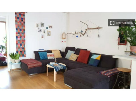 Apartament z 2 sypialniami do wynajęcia w Mitte, Berlin - Mieszkanie