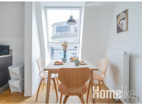 Fully furnished room in 4-room co-living apartment (incl.… - Leiligheter