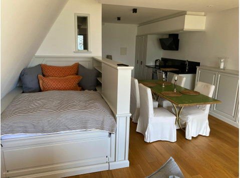 Charmantes und fantastisches Studio Apartment - Zu Vermieten