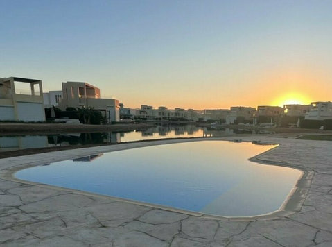 Town house for sale in El Gouna Tawila - Appartements