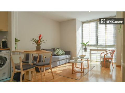 Apartamento de 1 quarto para alugar em Pacífico, Madrid - Apartamentos