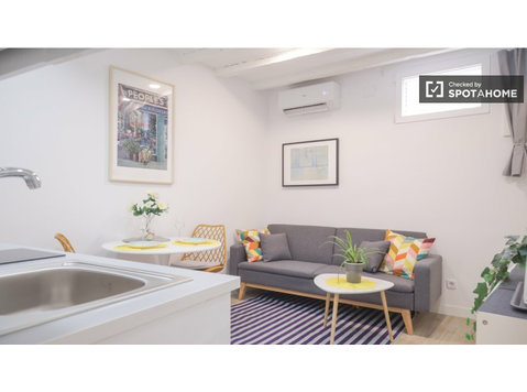 apartamento de 1 dormitorio en alquiler en Malasaña, Madrid - Lejligheder