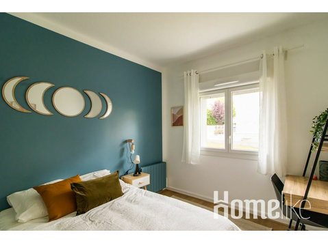 Nicely decorated 11m² bedroom in Grenoble -G004 - Flatshare