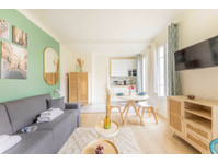Lovely studio in excellent location - À louer