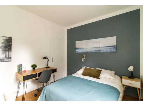 Nice and spacious 13m² bedroom - Dzīvokļi