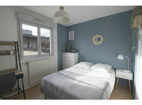 Co-living: 10 m² room, fully furnished. - Til leje