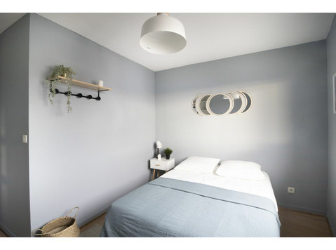 Co-living : Chambre de 11 m², entièrement meublée. - For Rent