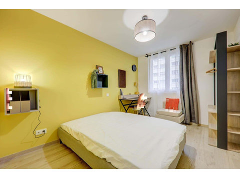 Chambre 4 - SAINT ROMAIN - Apartments