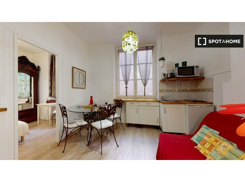 Charme 1 cama apartamento para alugar em Croix Rousse, Lyon - Apartamentos