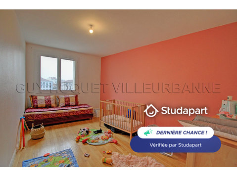 Appartement meublé T3 situé à Villeurbanne MONTCHAT, limite… - Aluguel