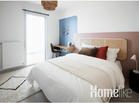 Beautiful 12 m² bedroom for rent near Lyon - LYO43 - Flatshare