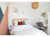 Pretty 10 m² bedroom near Lyon - LYO45 - Camere de inchiriat