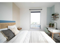 Refined 11 m² bedroom near Lyon - LYO49 - Camere de inchiriat