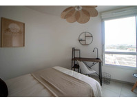 Co-living: intimate 10 m² room - เพื่อให้เช่า