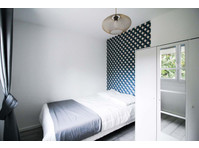 Beautiful bright room  10m² - Wohnungen