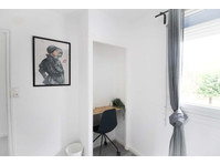 Beautiful bright room  10m² - Apartmani