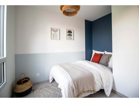 Cosy 10 m² bedroom for rent in Villeurbanne - 아파트