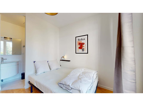 Villeurbanne Leclerc - Private Room (2) - Appartamenti
