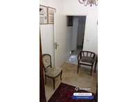 GUESTHOUSE - FRENCH FAMILY 

 PRIVATE ROOM - IN CITY CENTER… - Vuokralle