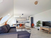 New luxury furnished flat 15 minutes from Brest - Til leje