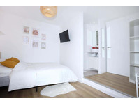 Chambre 1 - JULES FERRY L - Appartements