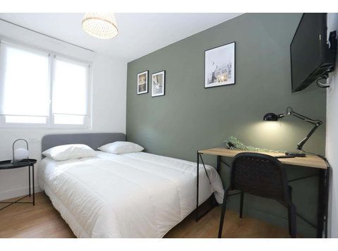 Chambre 1 - LANGUEDOC CH - Apartments