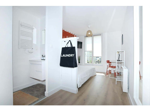Chambre 1 - SQUARE DE SWANSEA - 	
Lägenheter