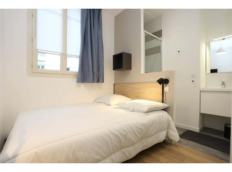 Chambre 3 - PAUL BERT - 	
Lägenheter
