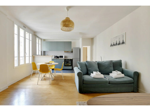 Beautiful new and modern apartment at the gates of PARIS - For Rent