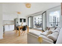 Modern apartment - Saint-Ouen-Seine - For Rent