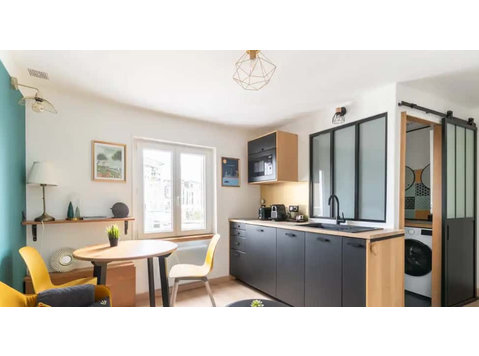 Bel appartement en plein cœur de Nantes - 	
Lägenheter