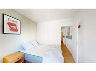 Bordeaux Colonel - Private Room (1) - Apartemen