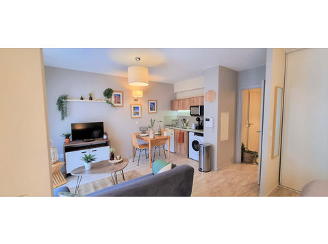 Maison-Laffitte - T1 - Apartments