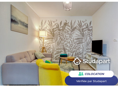 📑| LOYERS |

3 Chambre de 11 m² avec balcon : 415€ de loyer… - Aluguel