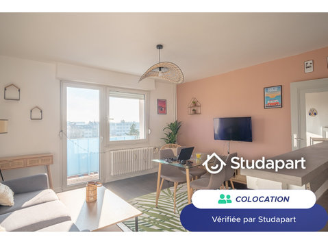 Tout est déjà sur place, vous n'avez qu'à apporter votre… - Aluguel