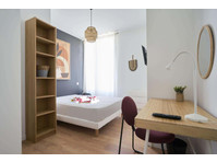 Chambre 3 - GEORGES AIME - Byty