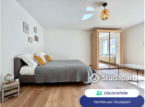 Eligible aux APL + Foreigners Welcome!

Chaque chambre est… - À louer
