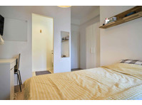 Chambre 2 - OUDINOT P - Appartements
