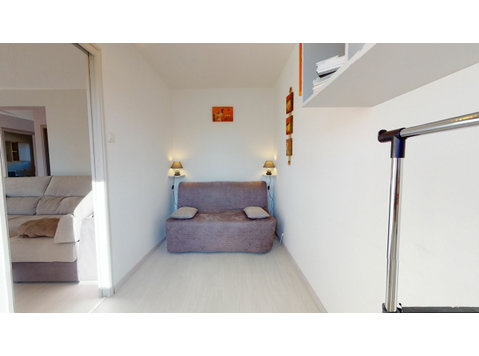 Le Clos des Maraichers: Spacious and Bright Apartment near… - Annan üürile