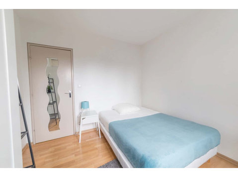 Comfortable and cosy room  11m² - Apartments