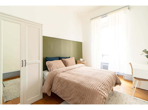 Move into this 12 m² coliving room in Strasbourg's… - Appartamenti