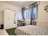 Nice cosy room  13m² - דירות