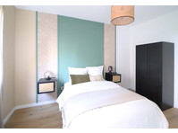 Rent this luminous 15 m² bedroom in coliving in Schiltigheim - Asunnot