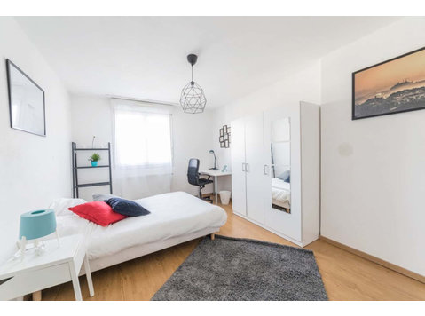 Spacious and cosy room  17m² - Apartemen