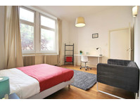 Spacious and cosy room  22m² - Appartements