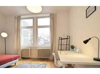 Spacious and cosy room  22m² - Appartements