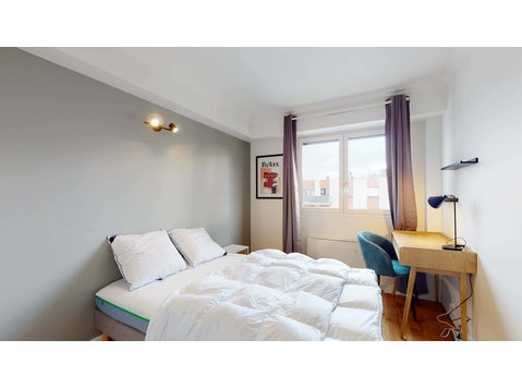 Villemomble Grande Rue - Private Room (4) - Apartamentos