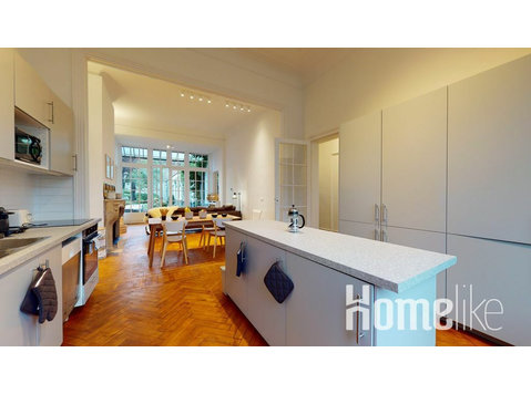 Casa de 348 m2 en coliving cerca de Lille - 16 habitaciones - Pisos compartidos